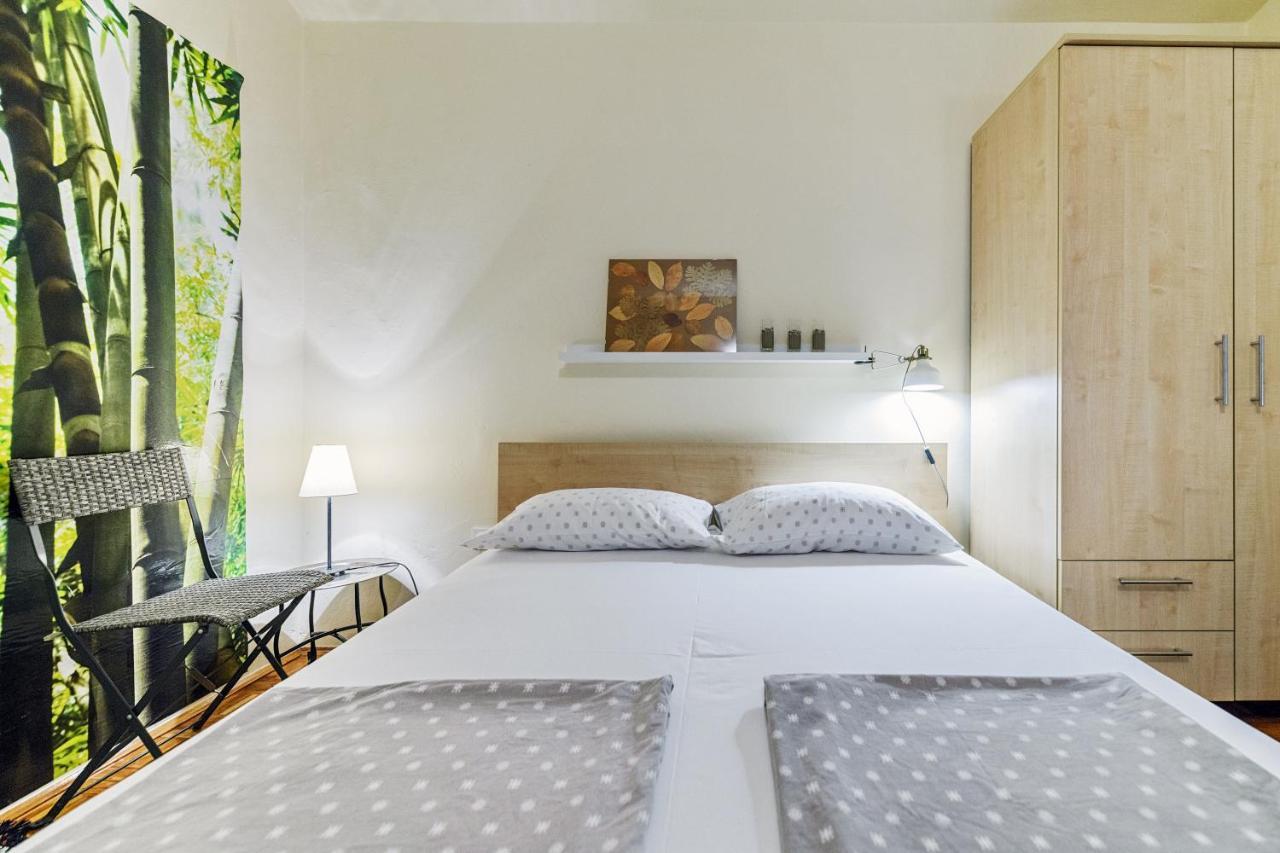Apartman Veronika ザダル エクステリア 写真